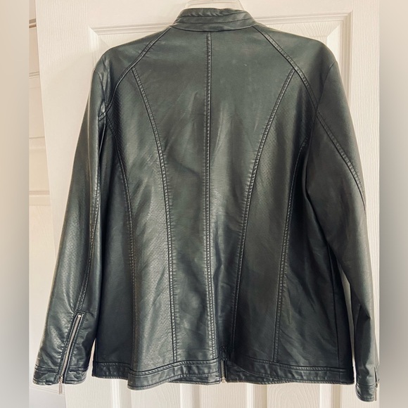 Reitmans Black Moto Faux Leather, Vegan, Pleather, Jacket Woman’s Sz 14 - Picture 8 of 10